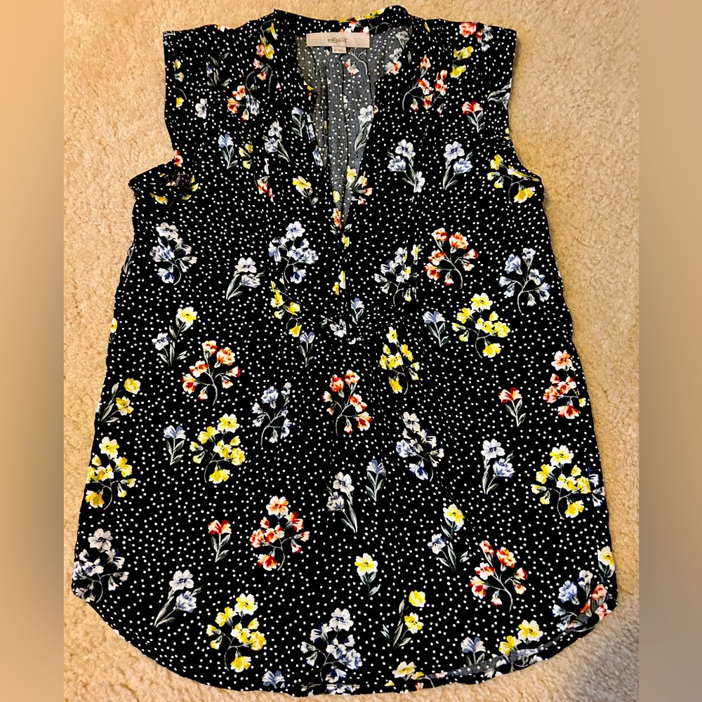 Women’s Sleeveless Top